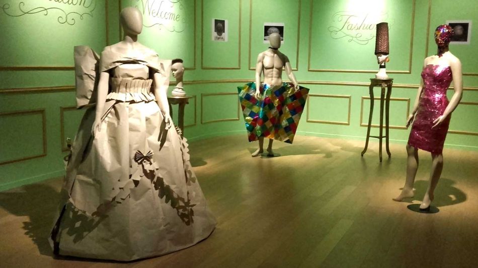 Sentiste hablar de mí. Muestra dedicada a Sergio De Loof en el Museo de Arte Moderno.