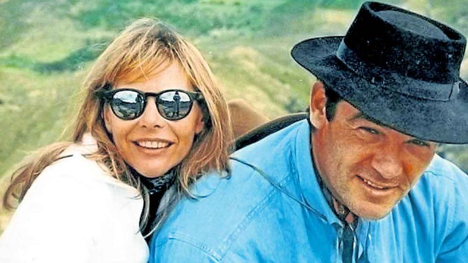 Retratos. Marcelo Macarrón y su esposa Nora Dalmasso se instalaron en Río Cuarto en 1993. Tuvieron dos hijos: Facundo y Valentina. En 2006 ella fue estrangulada con un lazo en su casa del barrio Villa Golf.