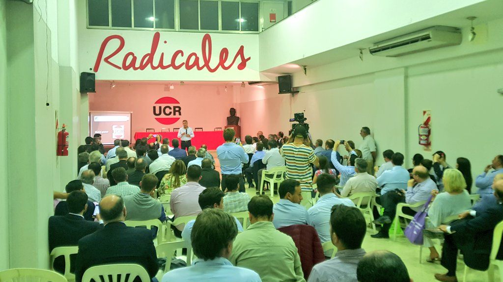 Intendentes y jefes comunales radicales de todo el país se dieron cita en el Comité Nacional de la UCR con el objetivo de elaborar, de manera conjunta, un plan de trabajo para los próximos años.