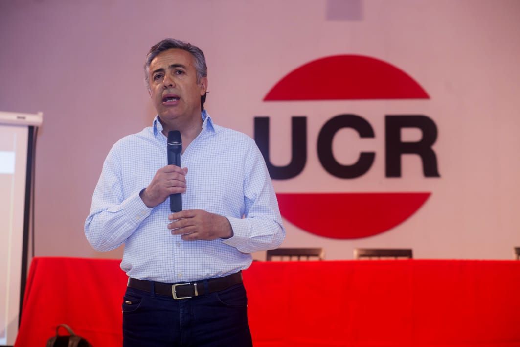 Intendentes y jefes comunales radicales de todo el país se dieron cita en el Comité Nacional de la UCR con el objetivo de elaborar, de manera conjunta, un plan de trabajo para los próximos años.