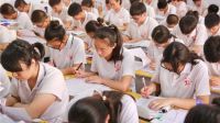 estudiantes chinos 12032019