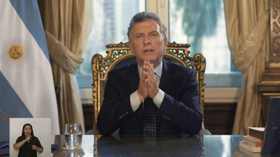 El Presidente realizó un balance de su gestión por cadena nacional El Presidente realizó un balance de su gestión por cadena nacional