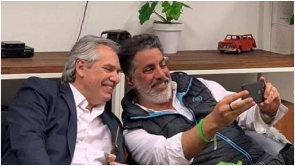 Alberto Fernández junto al futuro secretario de Medios, Francisco Meritello.