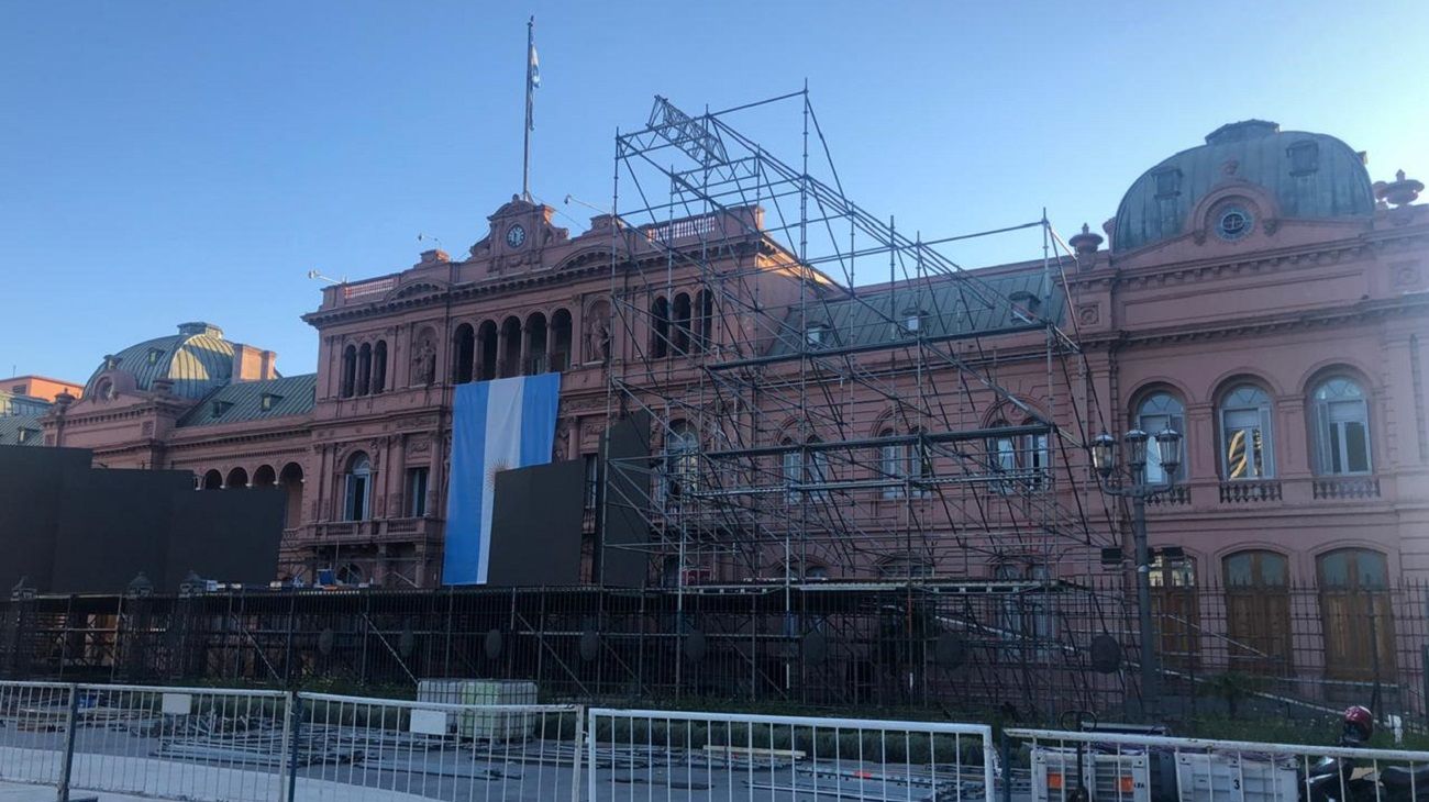 FESTEJO. El escenario para la asunción de Alberto Fernández. 