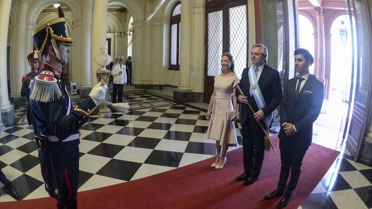 Alberto Fernandez en el despacho de la Casa Rosada