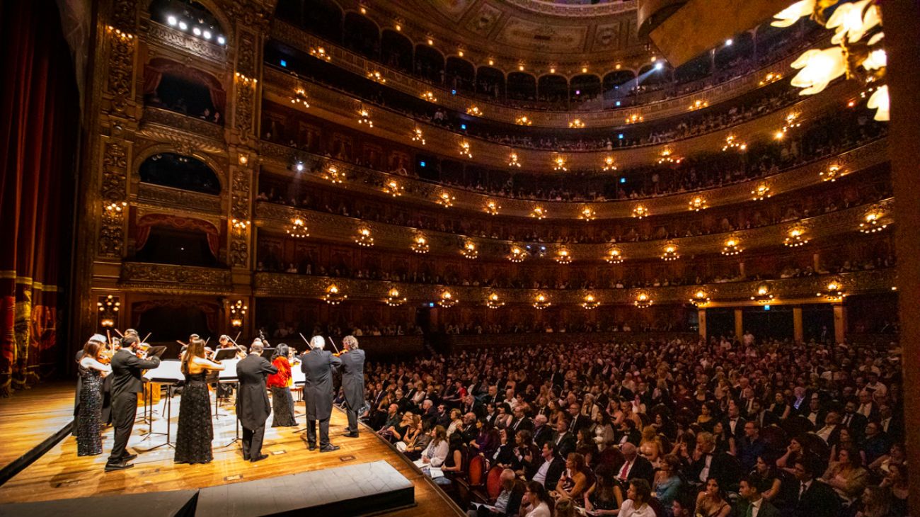 El Teatro Colón se llenó de música de Vivaldi.