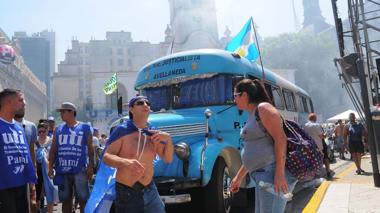 Festejo Plaza de Mayo Asuncion Alberto Fernandez