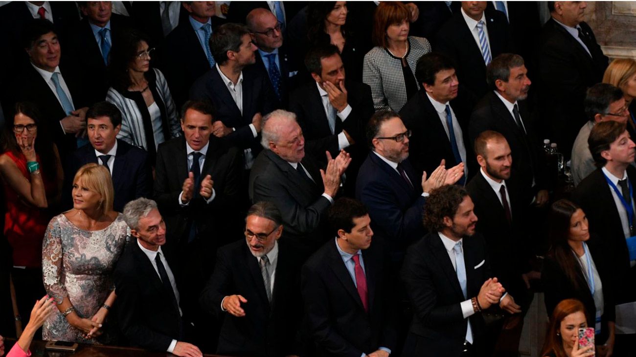 Santiago Cafiero, Wado de Pedro, Ginés González García, Matías Kulfas, Marcela Losardo, Gabriel Katopodis, Daniel Arroyo, Matías Lammens y Carlos Zanini, entre los ministros entrantes y de los salientes se observa a Patricia Bullrich, Carolina Stanley y Jorge Faurie.