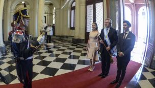 Alberto Fernandez en el despacho de la Casa Rosada