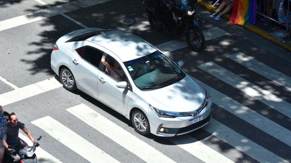 llegada alberto auto grassi 20191210