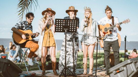 Navidad en Warmichella: la historia de un festival cool e “imparable”