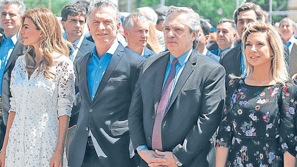 Encuentro. Los gestos cobran mayor relevancia. Como en Luján.