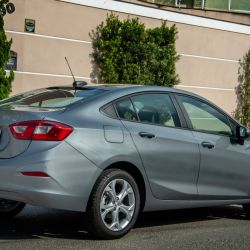 Parabrisas El Chevrolet Cruze Lt 2020 Llega Con Novedades