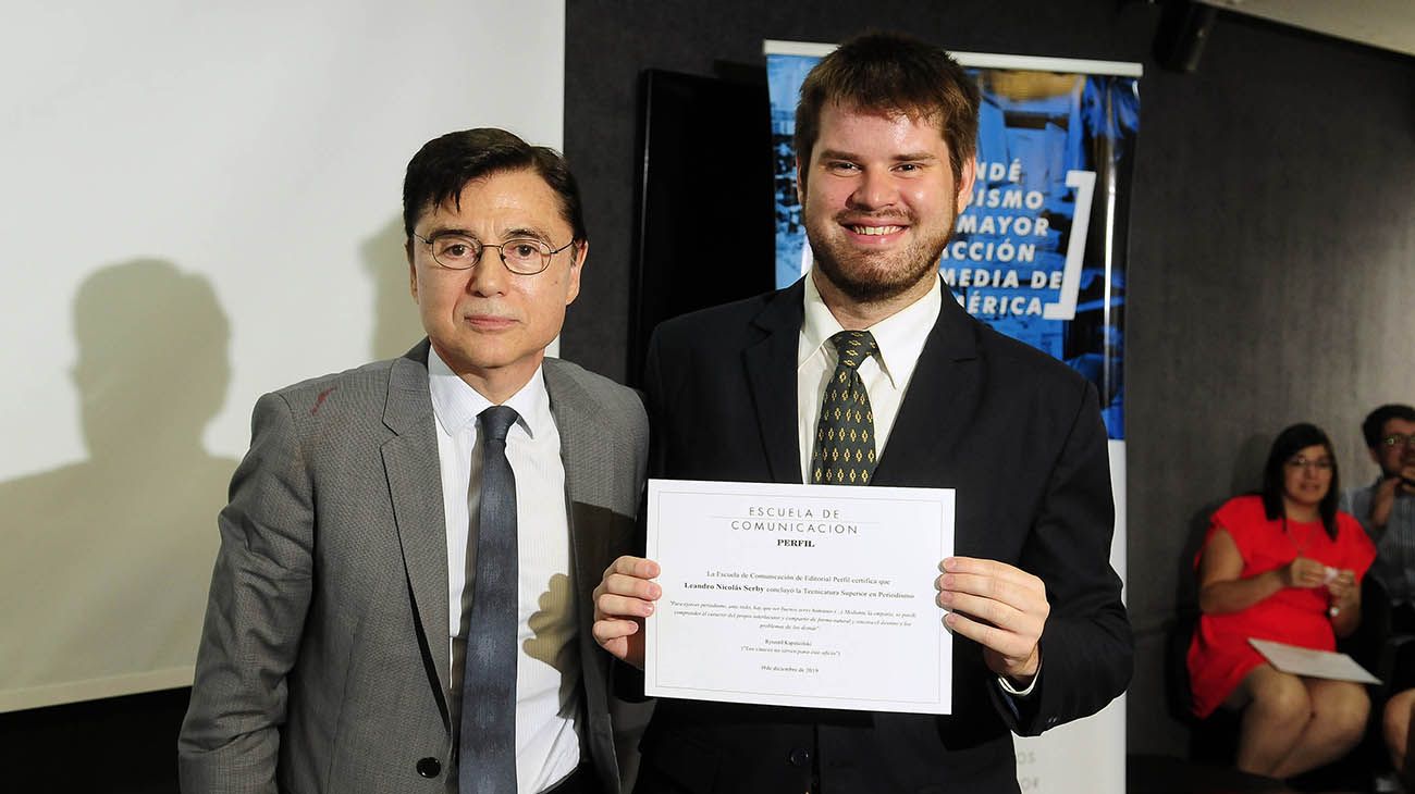 Acto de Egreso de los Alumnos de la Escuela de Comunicación de Editorial PERFIL