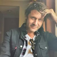 El inesperado cambio de look de Benjamín Vicuña