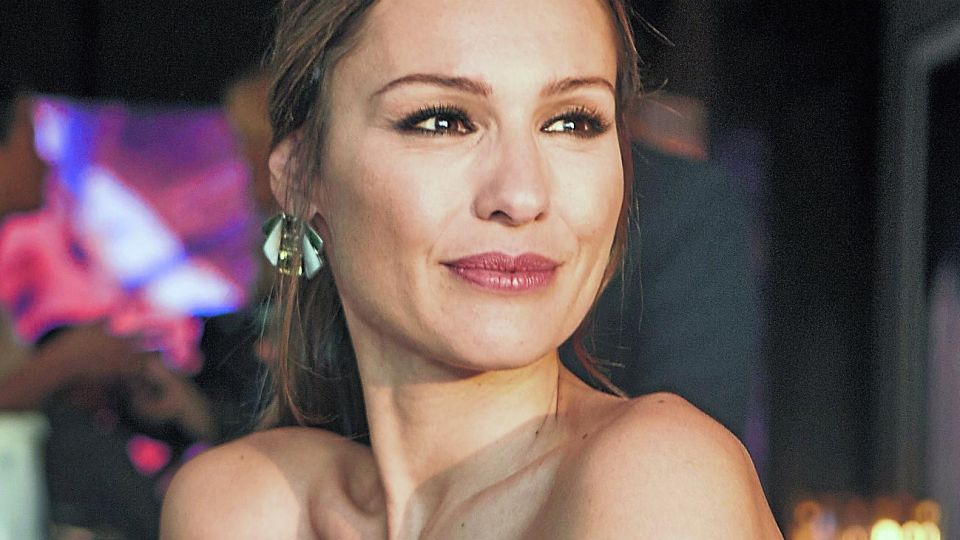 Resiliencia. A los 41, Pampita apostó al amor y se consolidó como conductora en Net TV.