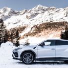 Lamborghini celebra la Navidad con una expedición de superdeportivos