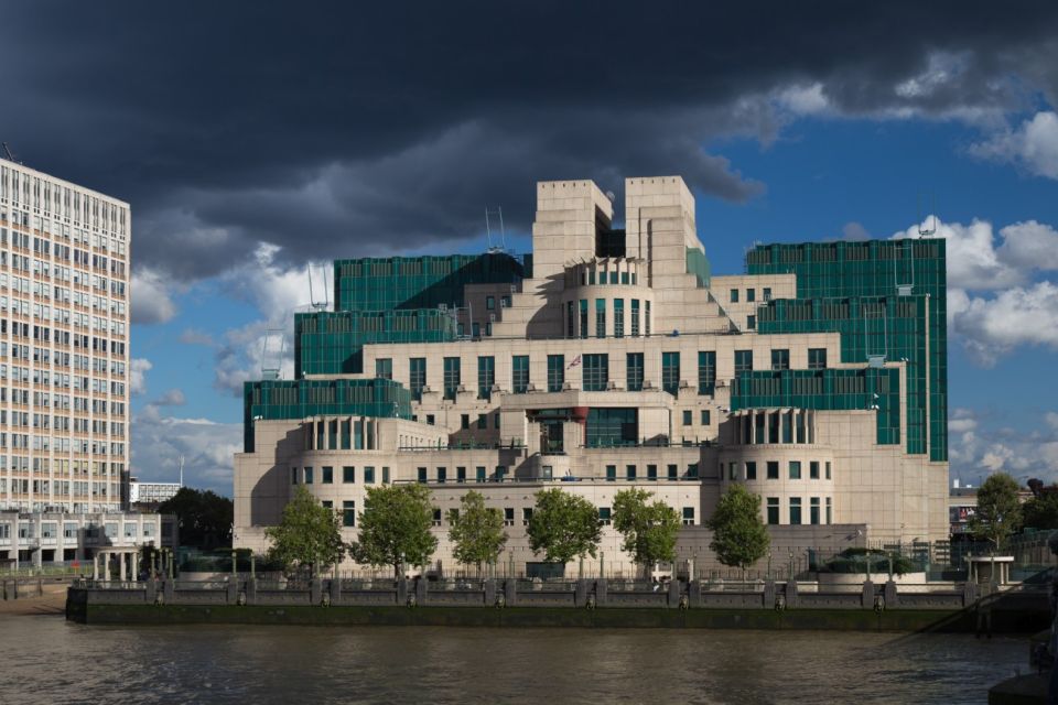MI6_INGLATERRA