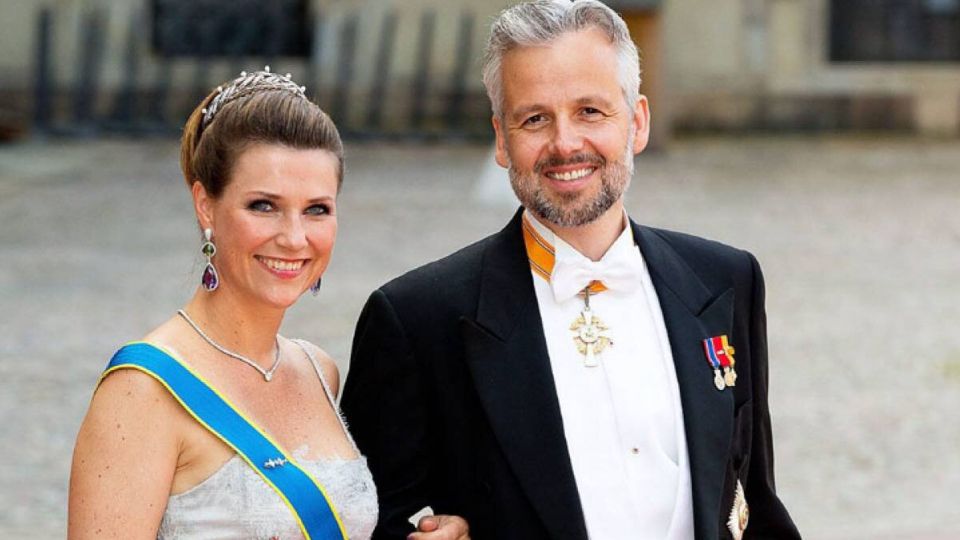 escritor ari behn noruega