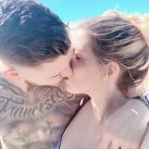 Wanda Nara y Muro Icardi apasionados en las Islas Maldivas