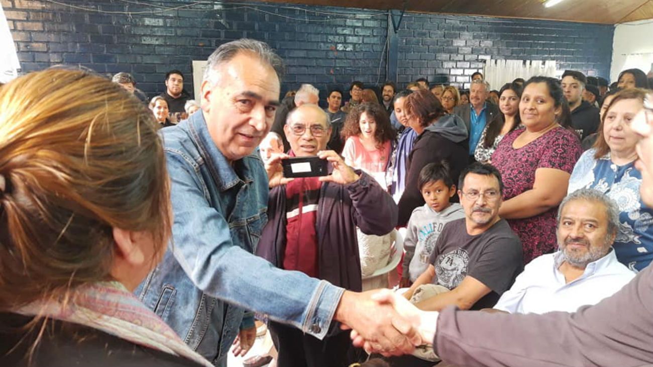 Reunión en Casa de Gobierno de Santa Cruz por el futuro de YCRT.