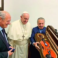 Descubrí el invaluable obsequio que le regaló el papa Francisco a Eduardo Eurnekian