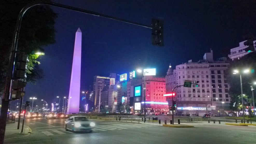 Avenida 9 de Julio obelisco buenos aires