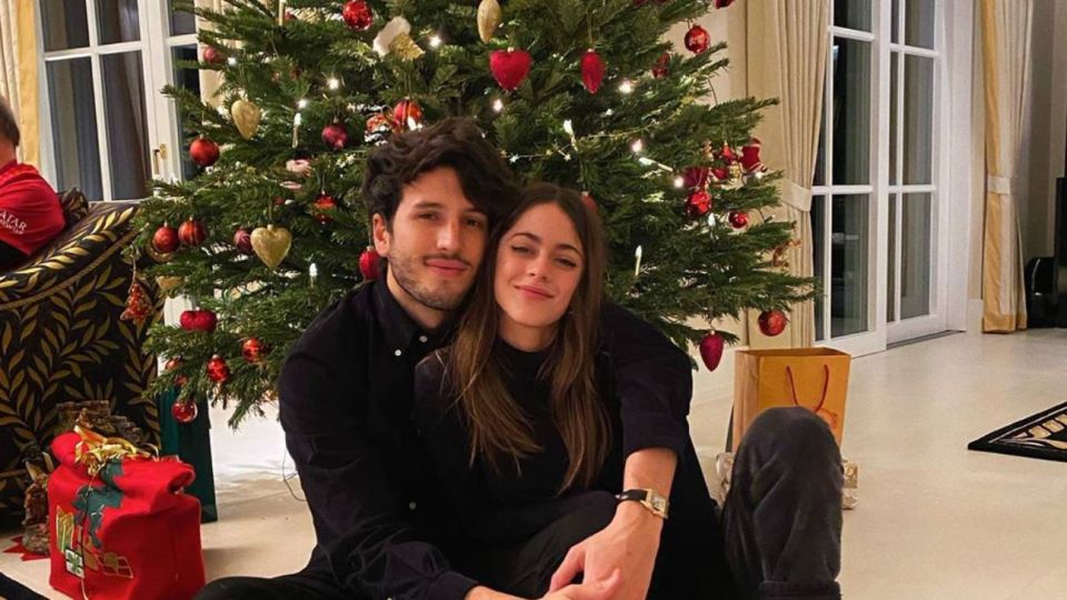 Tini Stoessel y Sebastián Yatra recibieron el Año Nuevo a pura fiesta