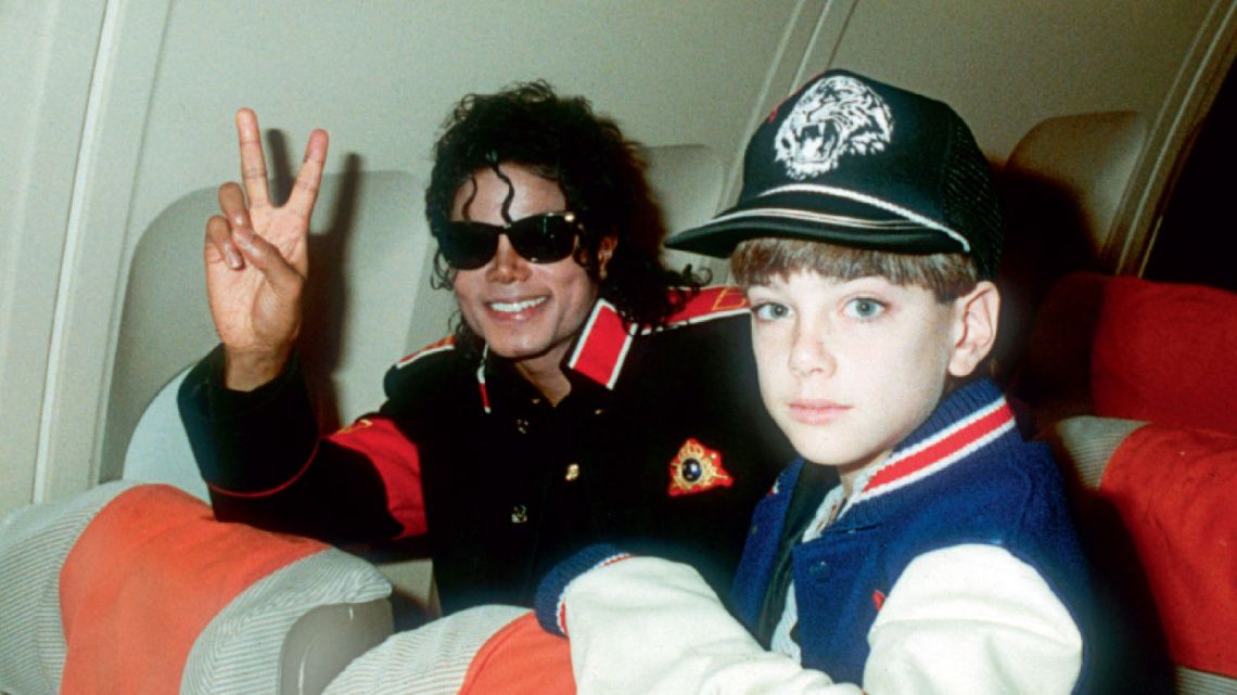 escándalo. La producción de HBO “Leaving Neverland” (HBO), refleja la historia oscura del Jackson pedófilo. | Foto:Cedoc