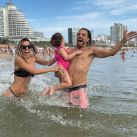 Floppy Tesouro y Rodrigo Fernández Prieto reconciliados en la playa