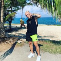 Las románticas vacaciones de Barby Silenzi y El Polaco: pancita y lomazos al sol