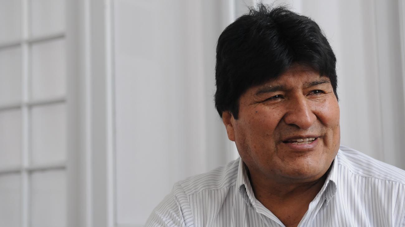 Evo Morales y Padre Paco Olveira en Isla Maciel