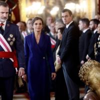 El maravilloso vestido azul de la reina Letizia del que habla el mundo