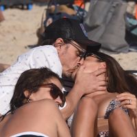 Pampita y Robert: tarde de mimos y besos en Punta del Este