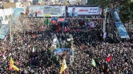 La etapa final de las procesiones fúnebres por el general asesinado Qasem Soleimani, fue en su ciudad natal Kerman.