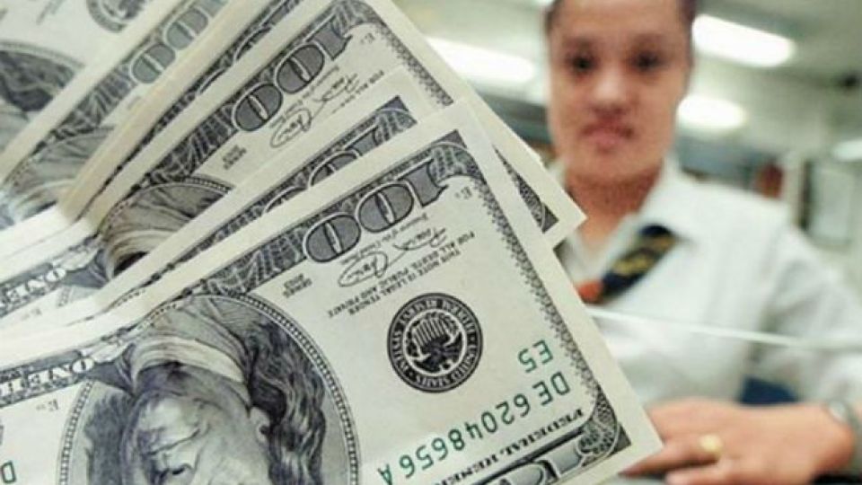 El dólar se mantuvo estable.