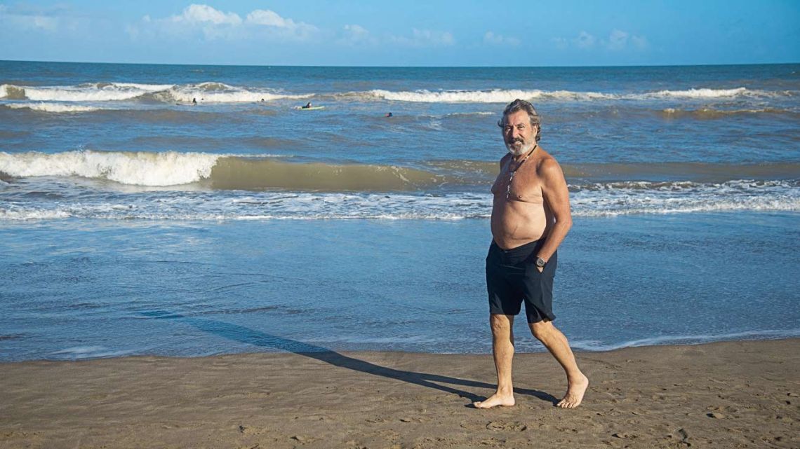Daniel Vila en Pinamar | Foto:Mario De Fina
