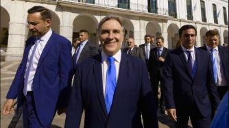 _20200112_llaryora_gabinete