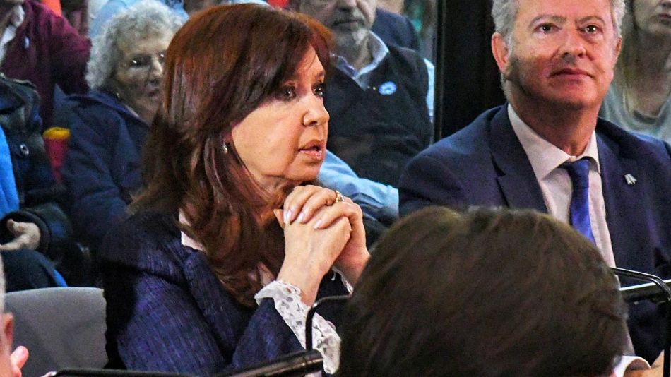 20201201_cristina_cfk_juicio_oral_cedoc_g.jpg