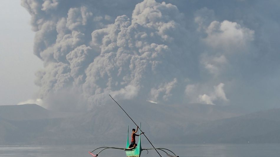 volcan taal filipinas afp