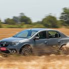 Renault Logan Intense CVT
