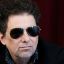Andrés Calamaro le escribe poemas al empresario que tiró un cerdo desde un helicóptero