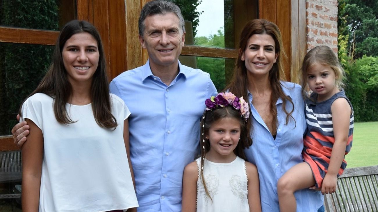 Macri recibió a las hijas de Nisman a poco de cumplirse el primer aniversario de la muerte del fiscal. 