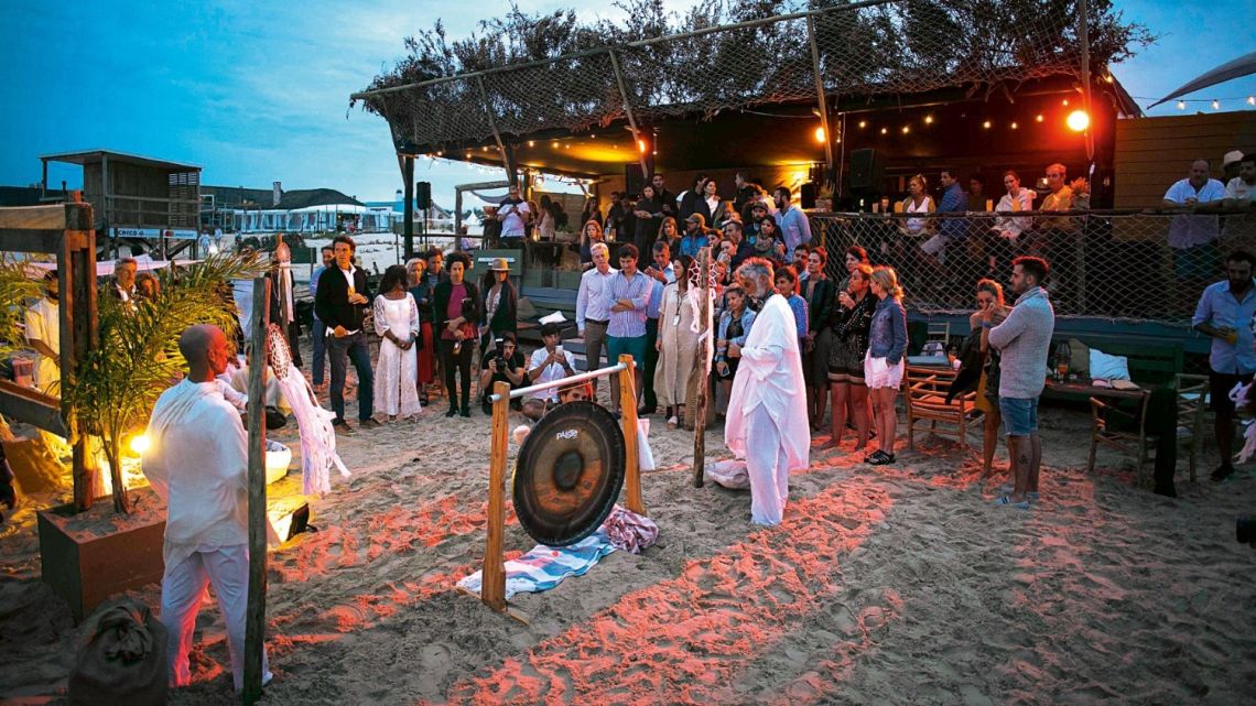 Ritual de la luna creciente | Foto:Cedoc.