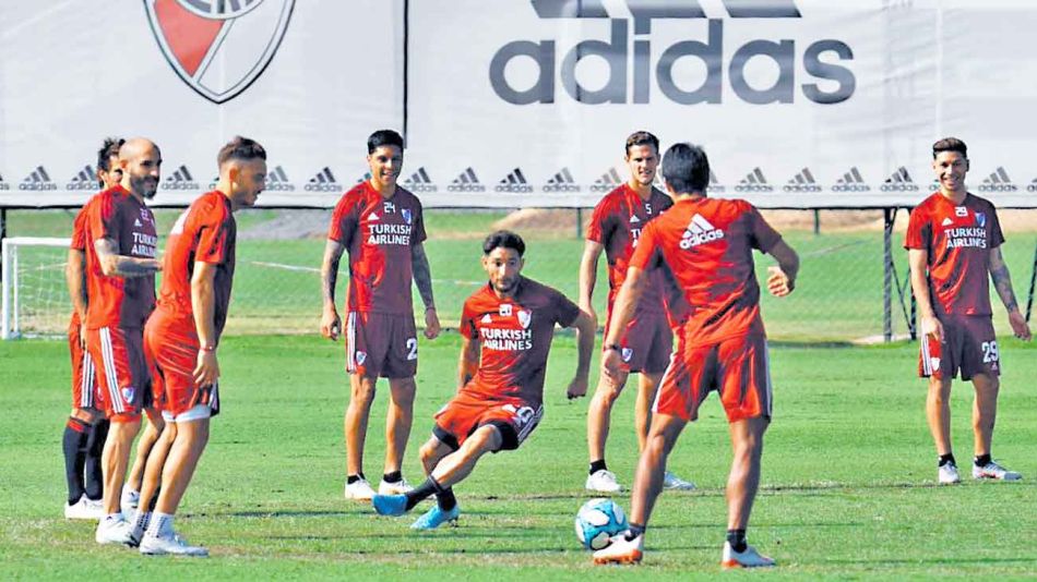 20200118_river_gallardo_casco_twitterriver_g.jpg