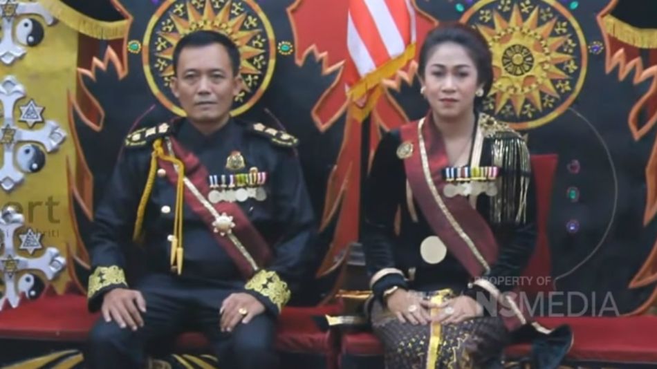 falsos reyes de indonesia