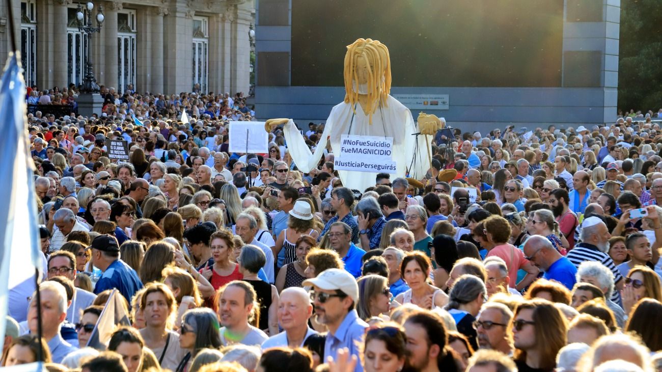 Miles de personas reclamaron Justicia por Nisman a cinco años de su muerte.