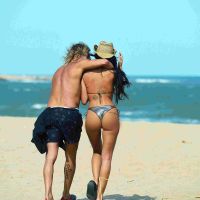 Espiá las íntimas vacaciones esteñas de Claudio Caniggia y su mujer, Sofía Bonelli