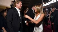 Qué dijo Jennifer Aniston sobre el viral accionar de Brad Pitt en los SAG Awards