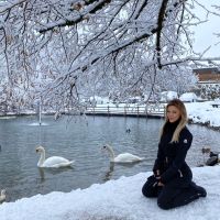 Espía las vacaciones en la nieve de Austria de Evangelina Anderson y su familia